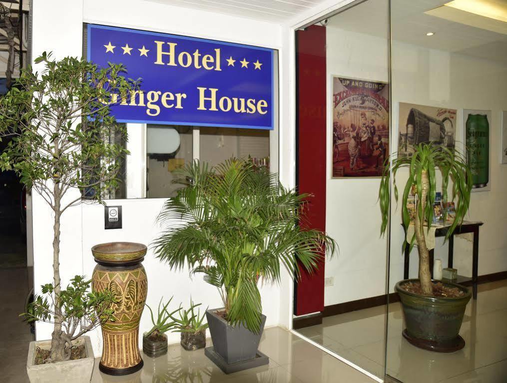 Hotel OYO 373 Mc Ginger House Patong Exterior foto