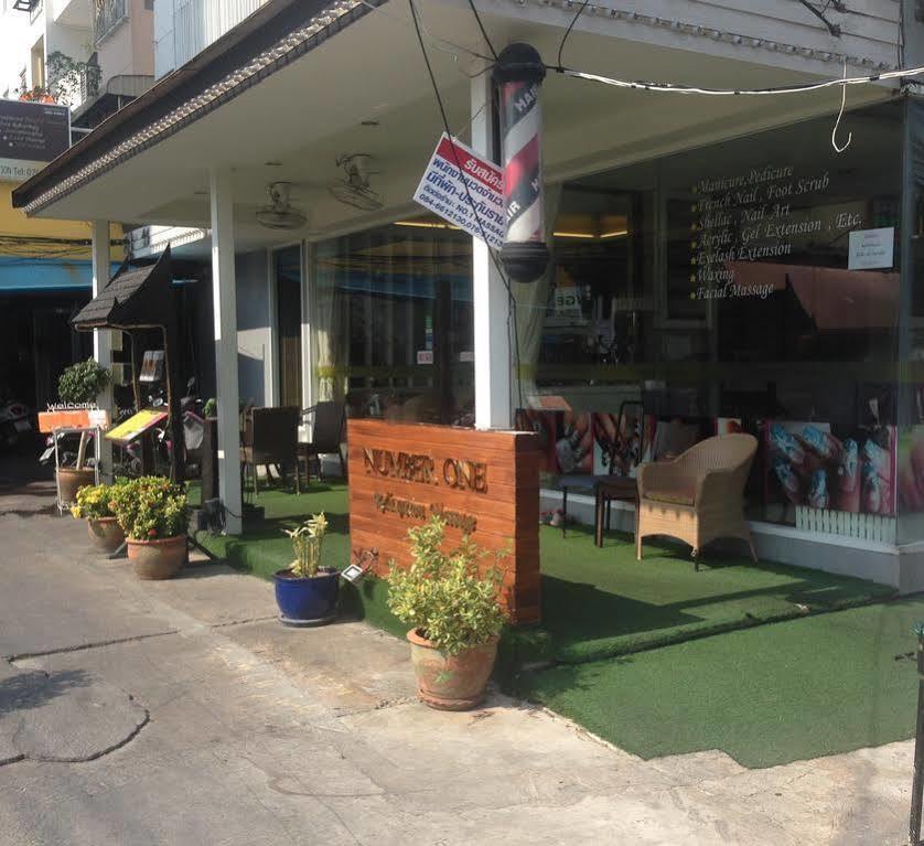 Hotel OYO 373 Mc Ginger House Patong Exterior foto